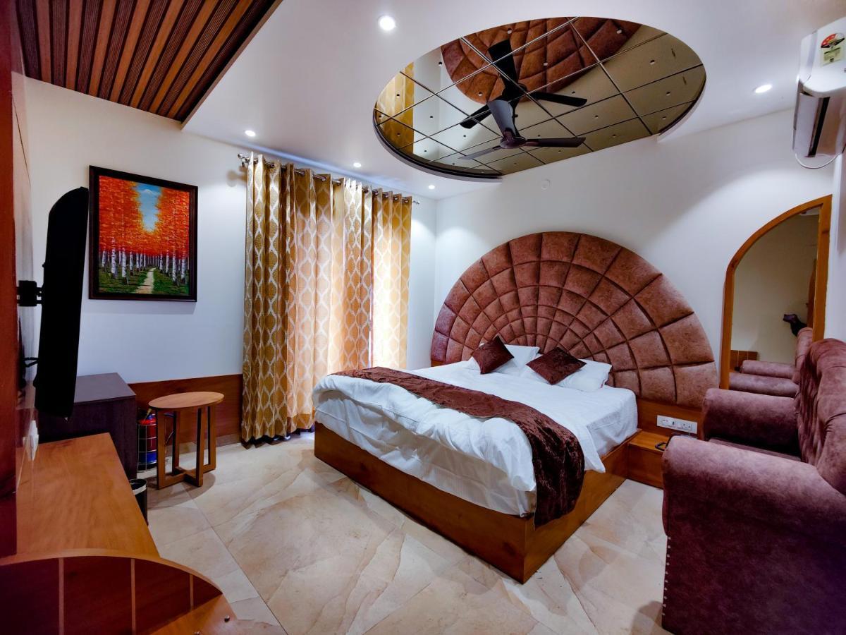 Hotel Joylife- Chottu Ram Chowk Rohtak Haryana Eksteriør bilde